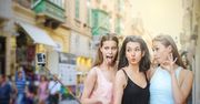 Selfie rewolucja - skąd wziął się fenomen współczesnej wersji autoportretu?