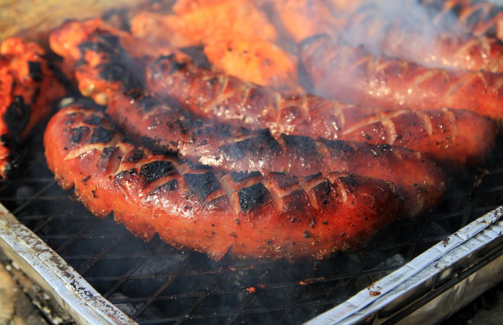 Chciał coś zjeść, więc rozpalił grilla... w mieszkaniu. Akcja kaliskiej straży pożarnej