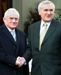 Miller i Ahern za szybkim kompromisem ws. konstytucji UE