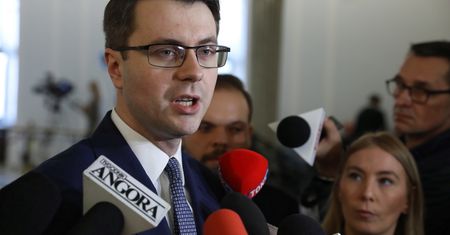 Piotr Mueller: nie ma zagrożenia dla bezpieczeństwa w Polsce