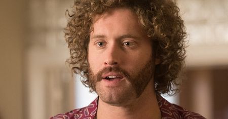 "Dolina krzemowa" bez Erlicha. Fani proszą, by T.J. Miller nie odchodził z serialu. Co na to aktor?
