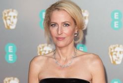 "The Crown" sezon 4.: Gillian Anderson wcieli się w Margaret Thatcher. Uderzające podobieństwo