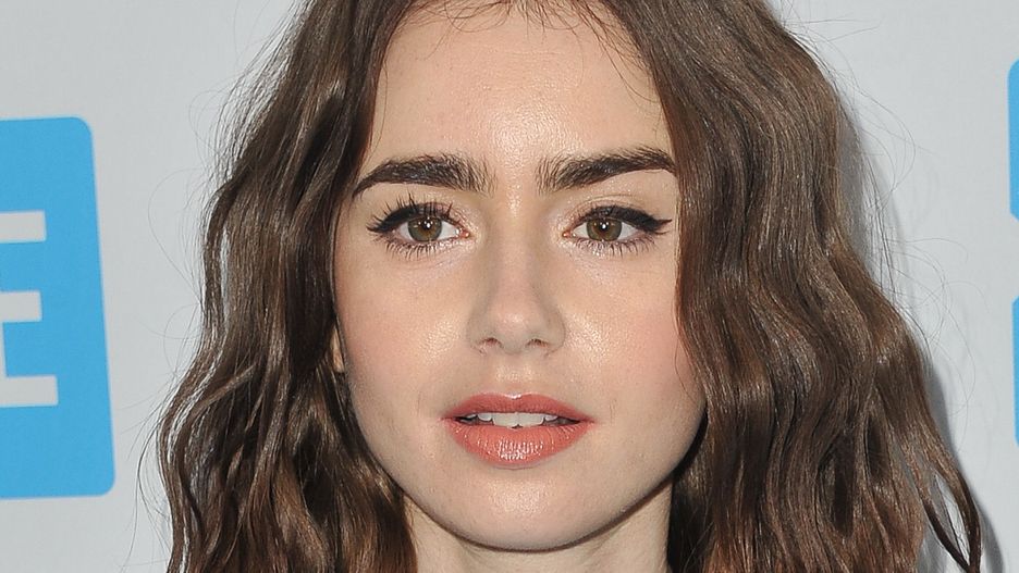 Lily Collins o spotkaniach z duchami