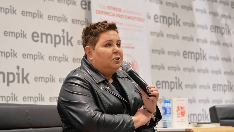 Dorota Wellman pozwała Jacka Piekarę za wpis na Twitterze