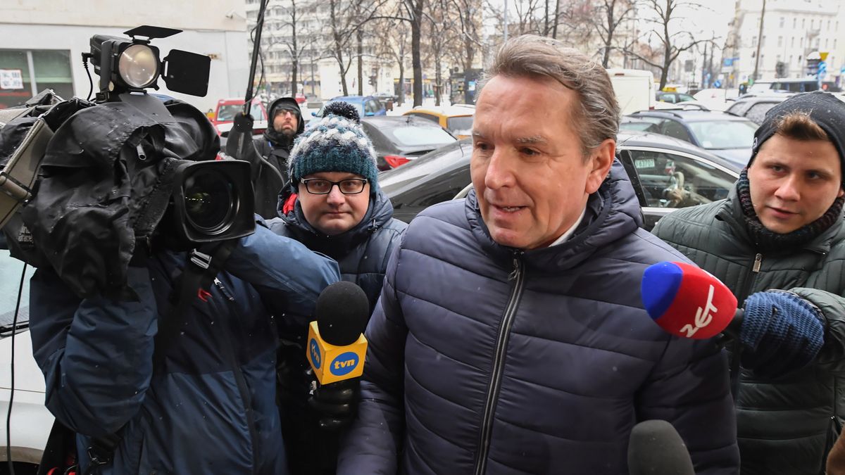 Gerald Birgfellner w drodze do prokuratury.