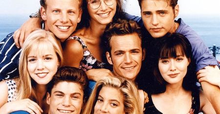 Gigantyczna wpadka w "Vouge Polska"! Wydawca wskrzesił do życia nieżyjącego gwiazdora "Beverly Hills 90210"!