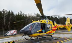 Bus zderzył się z ciężarówką w kujawsko-pomorskim. 7 rannych