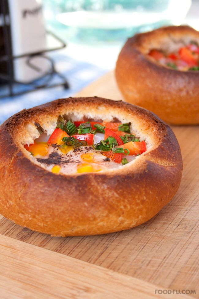 Breakfast bread bowls