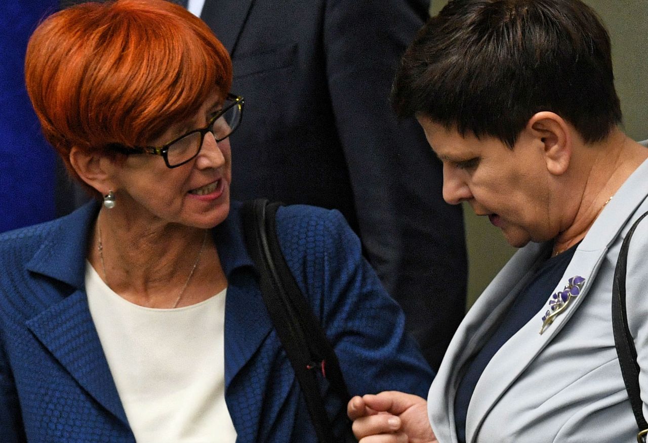 Będą wnioski o odwołanie Elżbiety Rafalskiej i Beaty Szydło? Opozycja mówi o "wyciąganiu konsekwencji"