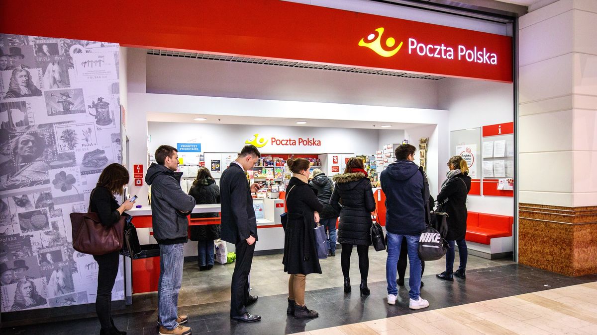 Poczta Polska inwestuje w logistykę oraz w... tablety dla listonoszy