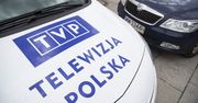 Niechciana naklejka na aucie TVP. Interweniowali policjanci