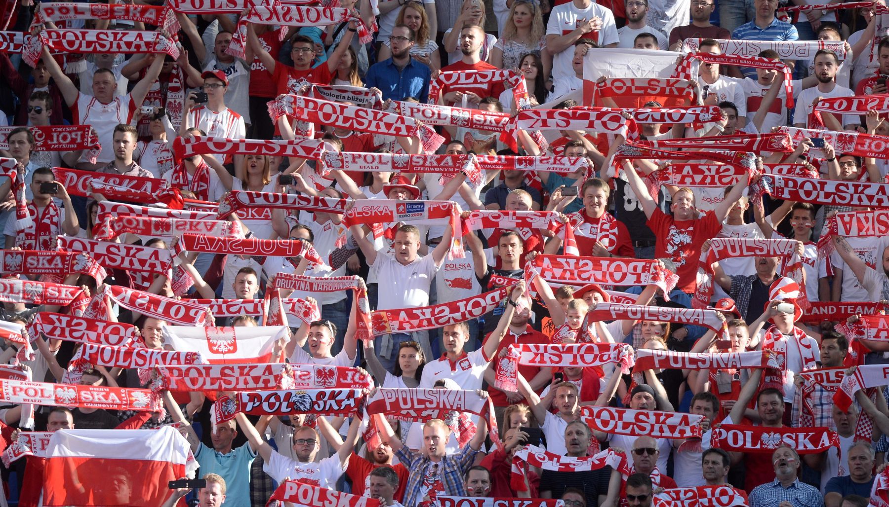 Polacy wściekli na zakodowane mecze Euro 2016