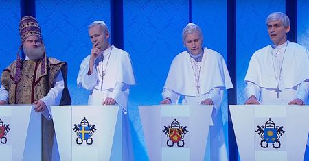 Piotr Adamczyk zadał nietypowe pytania papieżom. Zobaczcie sami jakiej wiedzy od nich wymagał?