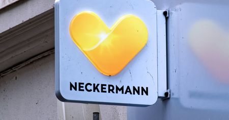Neckermann Polska jednak niewypłacalny. Poza granicami 3600 polskich turystów