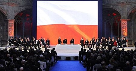 "Poprawki PiS ws. traktatu z Lizbony są bez znaczenia"