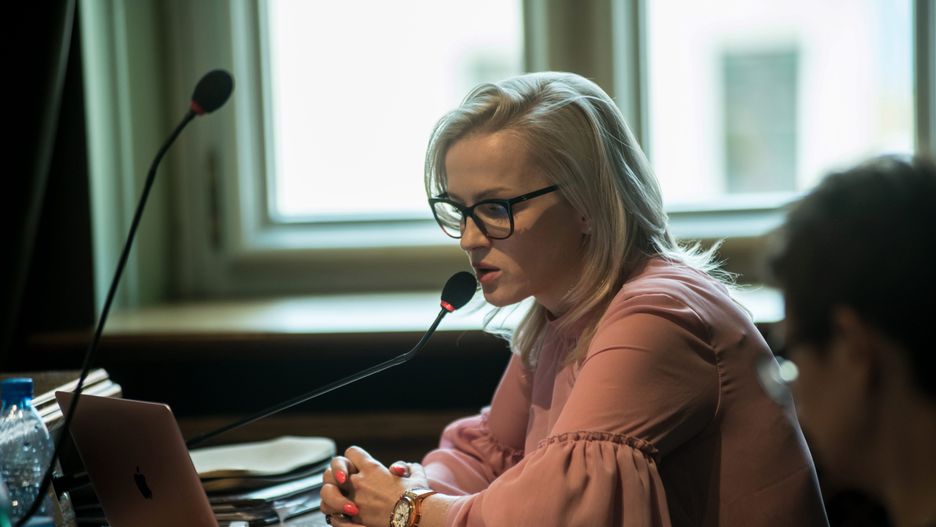 Katarzyna Obara-Kowalska podczas sesji Rady Miejskiej