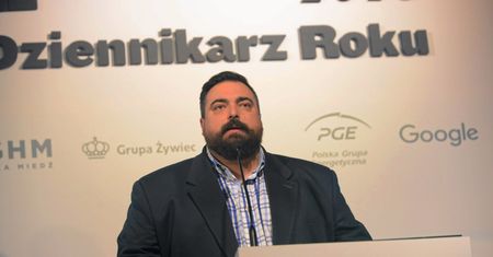 "Tylko nie mów nikomu". "FAZ" o filmie Tomasza Sekielskiego. Mocny komentarz