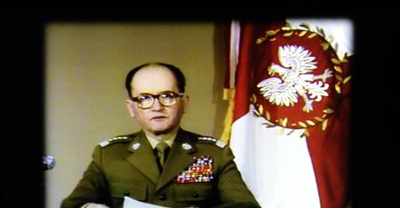 Niemiecka biografia Jaruzelskiego: gorliwa służba Polsce