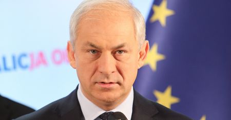 Grzegorz Napieralski odcina się od lewicy. Skrytykował Roberta Biedronia