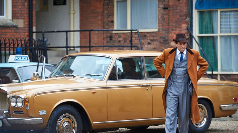 W rolę polityka wcielił się ukochany przez Brytyjczyków Hugh Grant