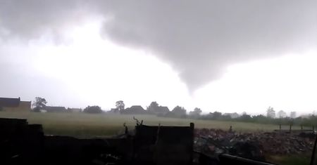 Trąba powietrzna w Landzmierzu. Olbrzymie zniszczenia