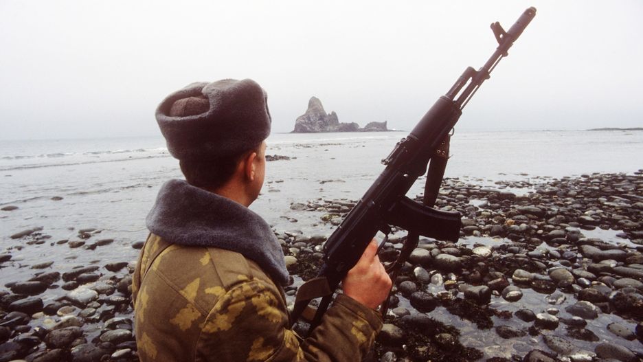 Rosja przenosi żołnierzy na sporne Wyspy Kurylskie