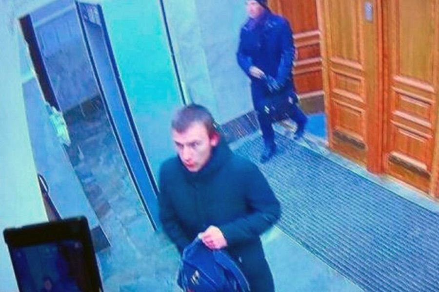 Wybuch przed siedzibą FSB. Sprawcą jest "17-letni anarchista"