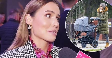 "Czasami muszę się wznieść na wyżyny". Żmudzie Trzebiatowskiej nie jest łatwo łączyć karierę z macierzyństwem. Ostatnie wydarzenia są tego najlepszym dowodem