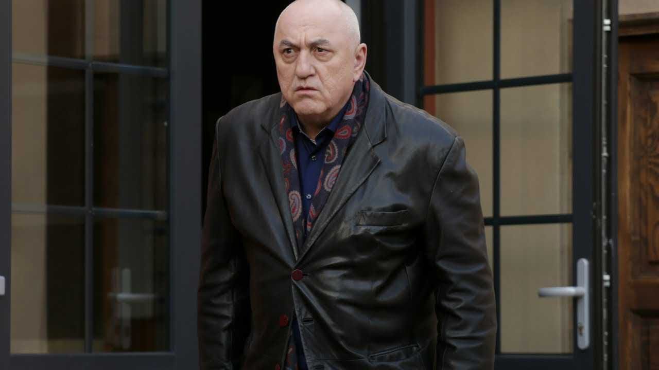 M jak miłość - Kinga (Katarzyna Cichopek) zbankrutuje przez Otara  (David Gamtsemlidze)?
