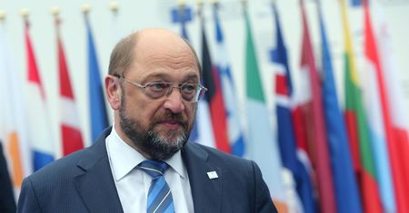 Schultz wzywa Niemcy do łamania postanowień szczytu NATO. Ostro także o Merkel