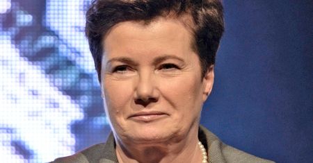 Zarobki w NBP.  Gronkiewicz-Waltz: "Kompetencje nie idą w parze z zarobkami. To może osłabić bank"