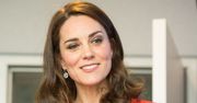Kate Middleton w czerwonym komplecie na otwarciu szkoły publicznej. Znamy jego cenę!