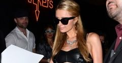 Podejrzany brzuszek Paris Hilton