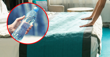 Ten hotelowy trik z butelką wody stosują stewardessy dla własnego bezpieczeństwa