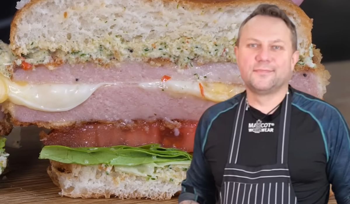 Burger Tomasza Strzelczyka z mortadeli - Pyszności; Fot. YouTube: Tomasz Strzelczyk ODDASZFARTUCHA (screenshot)