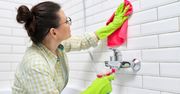 Płytki w łazience zawsze myję tym jednym produktem. Nie używam sklepowych detergentów