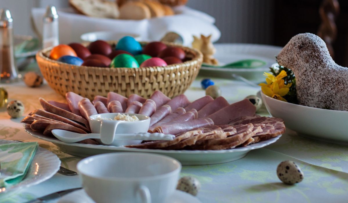Kanapka z jajka to idealny pomysł na śniadanie wielkanocne - Pyszności; Fot. Pixabay
