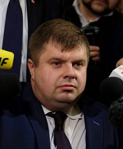 Przeszedł z Koalicji Obywatelskiej do PiS. Politycy nazywają go "sprzedawczykiem" i "zdrajcą"