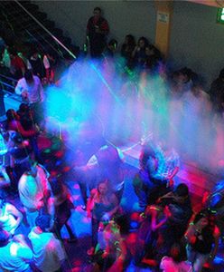 Ochroniarz wraz z kolegami śmiertelnie pobił mężczyznę w klubie. Powód? 46-latek zasnął przy stole