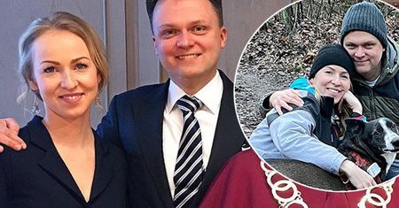 Szymon Hołownia pokazał zdjęcie ze ślubu. Świadkowała im gwiazda TVN! A suknia panny młodej to zaprzeczenie tradycji