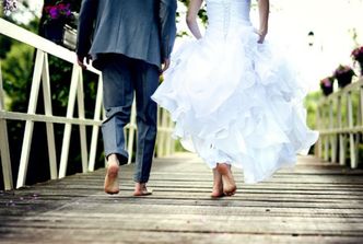 Koronawirus. Branża ślubna broni się przed upadkiem