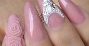 Szukasz inspiracji na ślubne paznokcie? Sprawdź najnowsze trendy!