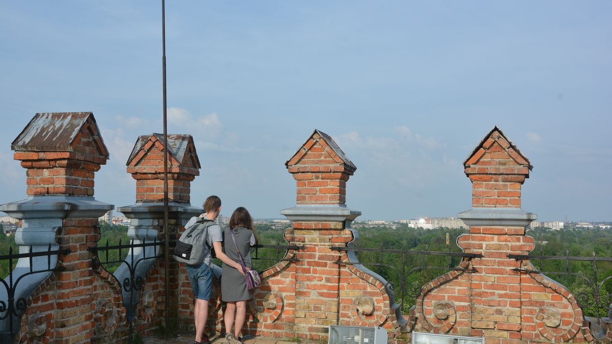 Z Wieży Wjazdowej roztacza się widok na całą panoramę Łucka