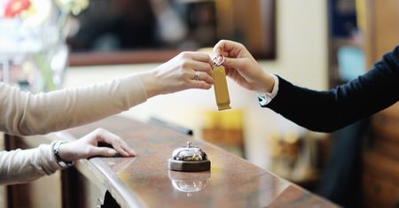Biuro podróży spłatało psikusa klientowi. Zarezerwowało hotel oddalony o 320 km