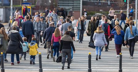 Czego pragną Polacy. Przede wszystkim opieki państwa