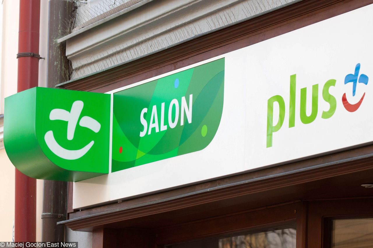 Dodatkowe opłaty za roaming w także w Plusie na kartę. Zmiany nadejdą już niedługo