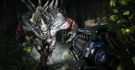 Prawdziwi aktorzy reklamują Evolve
