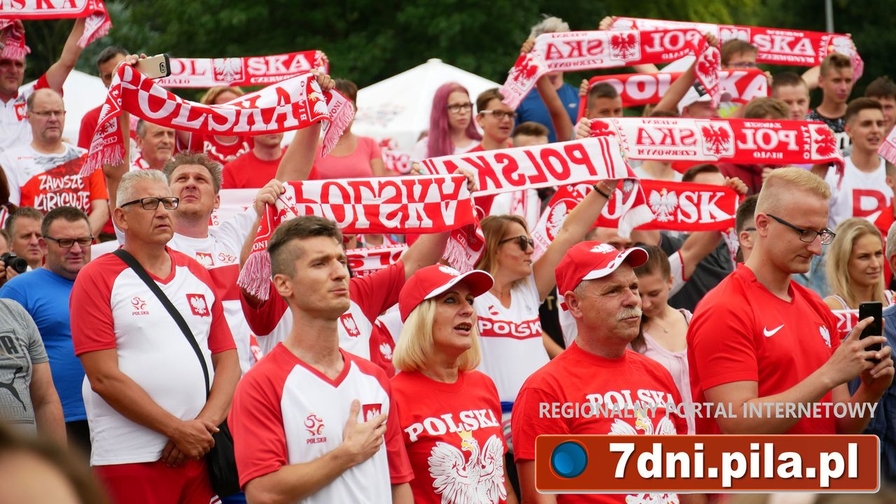 Mecz Polska-Senegal w Pilskiej Strefie Kibica