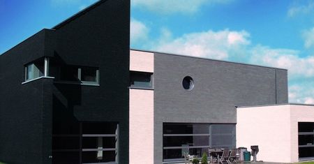 Modne materiały budowlane - budowa domu na czasie