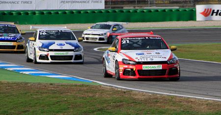 Pech Gładysza na koniec sezonu VW Scirocco R Cup